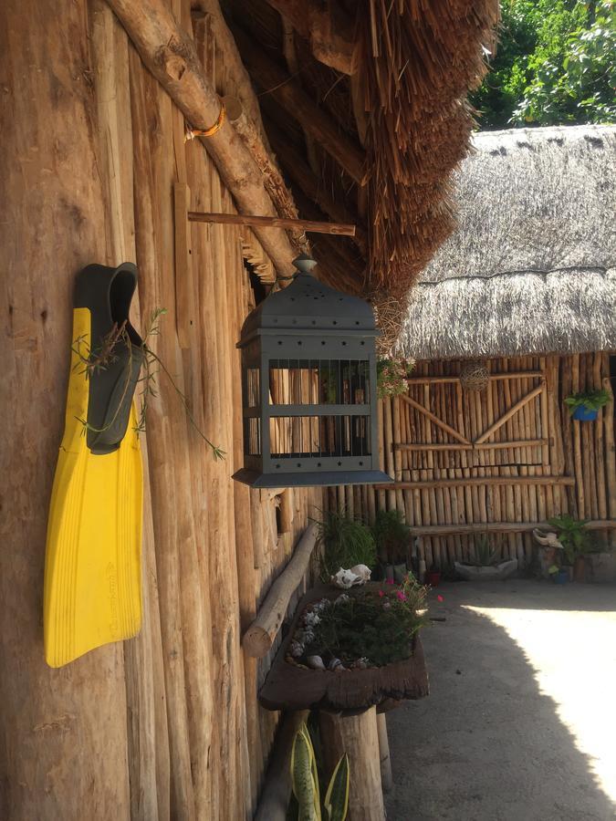 Eco Hostel Casa Del Agua Остров Холбокс Экстерьер фото