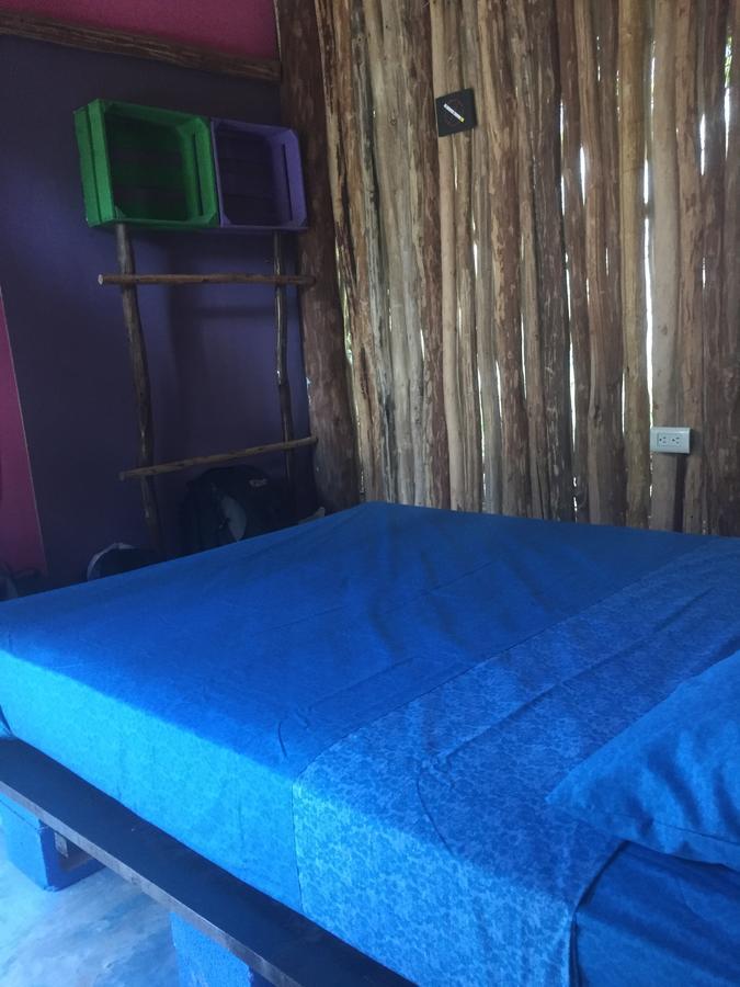 Eco Hostel Casa Del Agua Остров Холбокс Экстерьер фото